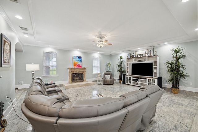 5811 Muskogee Lane, Richmond, TX 77469