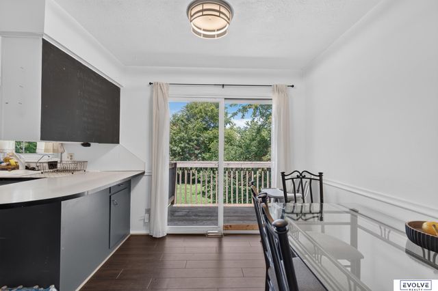 7141 Wood Lane Drive, La Vista, NE 68128