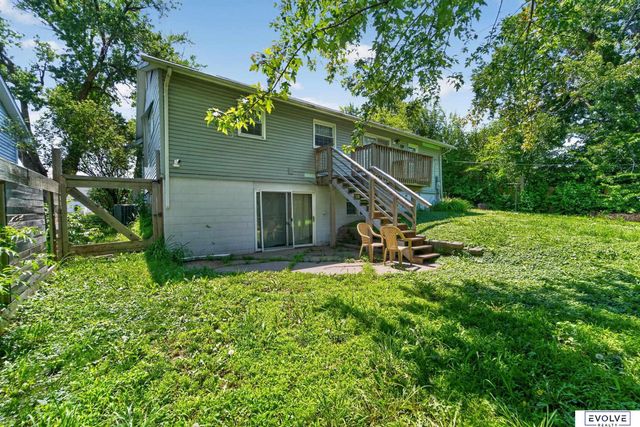 7141 Wood Lane Drive, La Vista, NE 68128