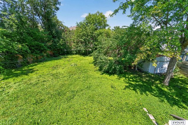 7141 Wood Lane Drive, La Vista, NE 68128