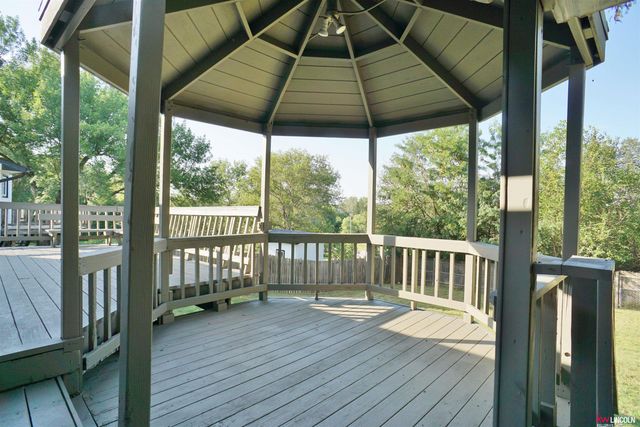 736 W Joel Street, Lincoln, NE 68521