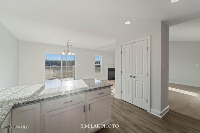 497 Appalachian Trail N, Jacksonville, NC 28546