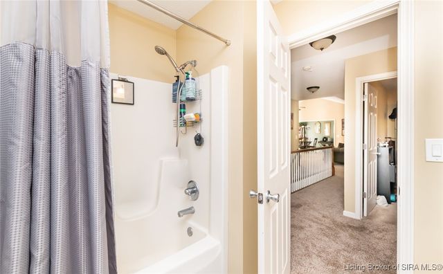 7033 Plum Creek Dr Plum Creek Dr, Sellersburg, IN 47172