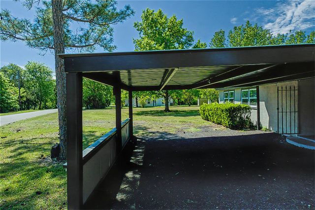552 Oak Leaf Trail, East Tawakoni, TX 75472