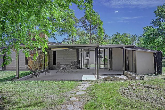 552 Oak Leaf Trail, East Tawakoni, TX 75472