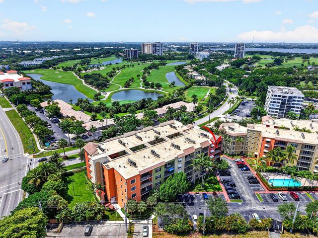 1620 Presidential Way 402, West Palm Beach, FL 33401
