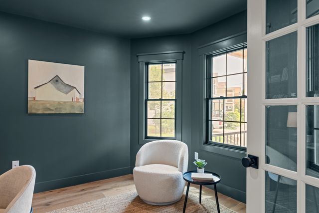23 College Hill Rd 1, Somerville, MA 02144
