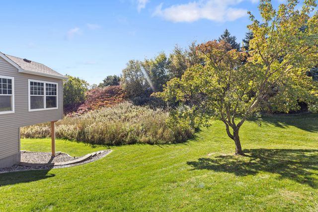 17829 38th Avenue N, Plymouth, MN 55446