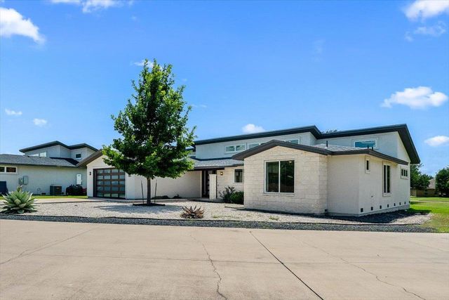 11106 Golf CV, Austin, TX 78747