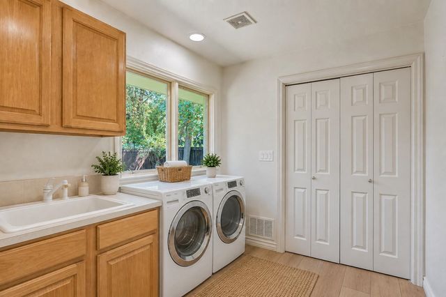 5405 S Garfield St, Spokane, WA 99223