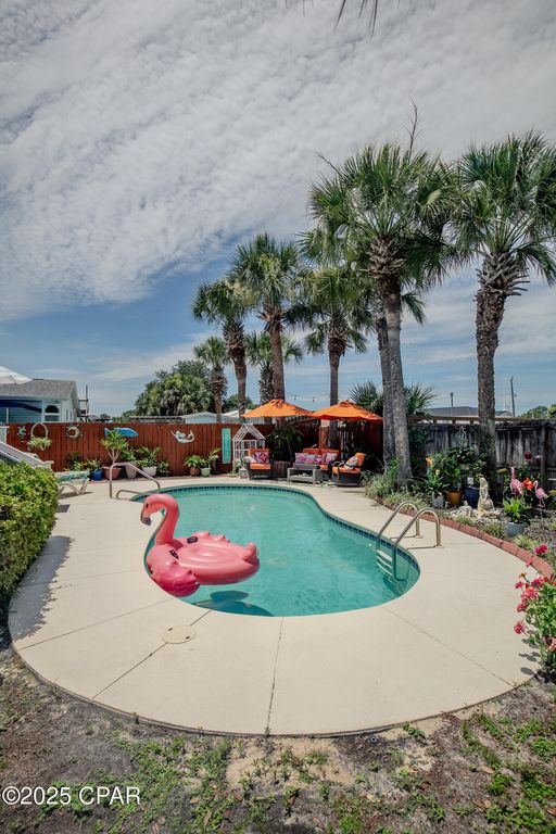 Image 6 of property listing at 301 16th Street, Panama City Beach, FL 32413