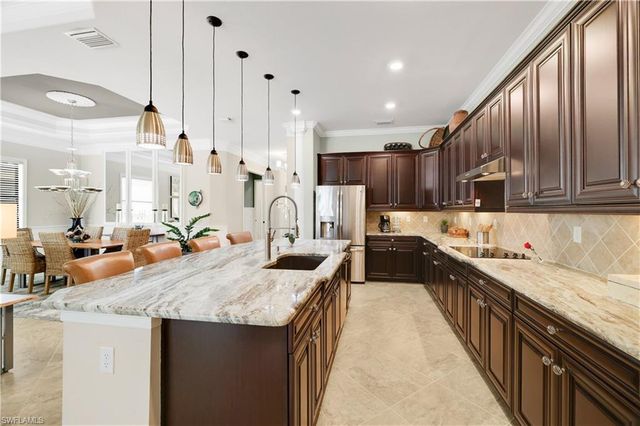 28657 Newtown CT, Bonita Springs, FL 34135