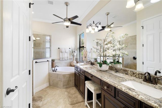 28657 Newtown CT, Bonita Springs, FL 34135