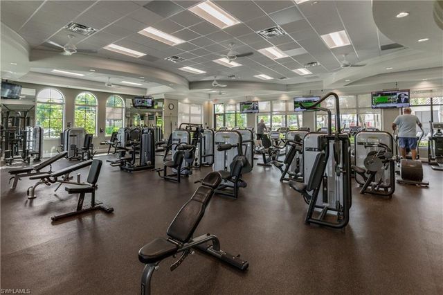 28657 Newtown CT, Bonita Springs, FL 34135