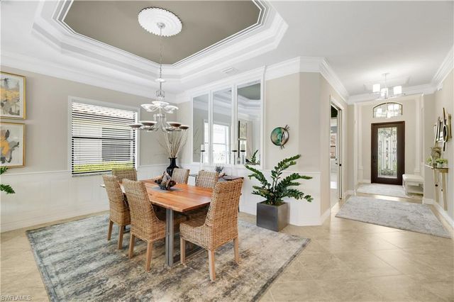 28657 Newtown CT, Bonita Springs, FL 34135