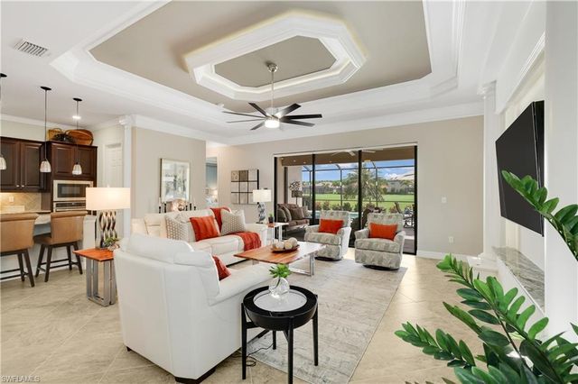 28657 Newtown CT, Bonita Springs, FL 34135