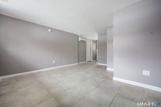 110 Corbin Road, Hamden, CT 06517