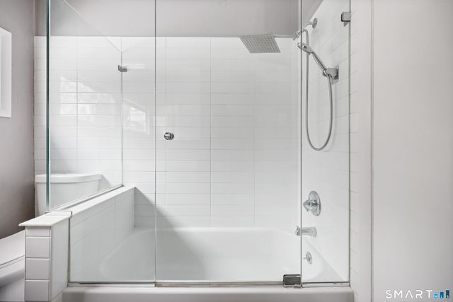 110 Corbin Road, Hamden, CT 06517