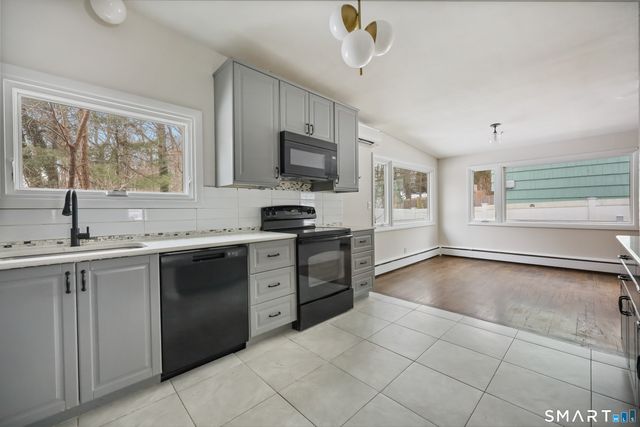 110 Corbin Road, Hamden, CT 06517