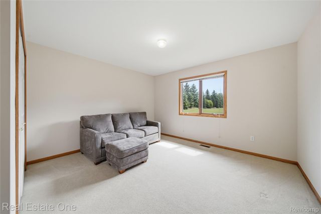 1214 Mountain Ash Drive, Brighton, MI 48116