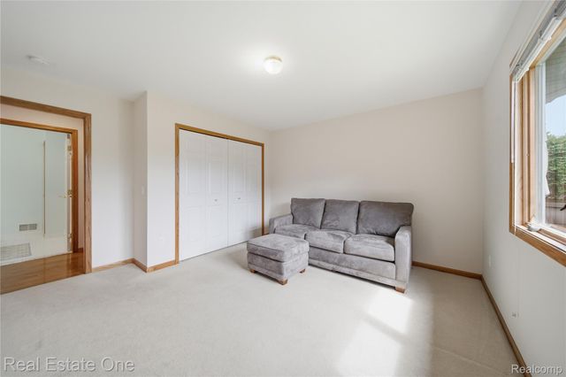1214 Mountain Ash Drive, Brighton, MI 48116