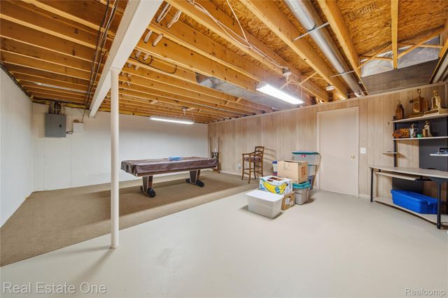 1214 Mountain Ash Drive, Brighton, MI 48116