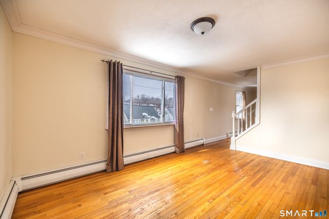 46 Oakleaf Street, Bridgeport, CT 06606