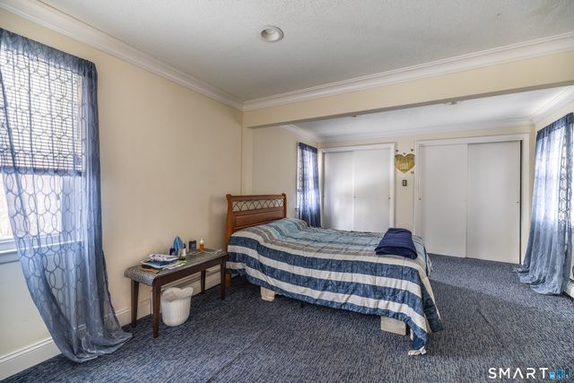 46 Oakleaf Street, Bridgeport, CT 06606