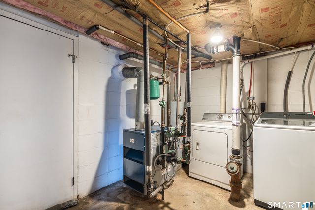 46 Oakleaf Street, Bridgeport, CT 06606