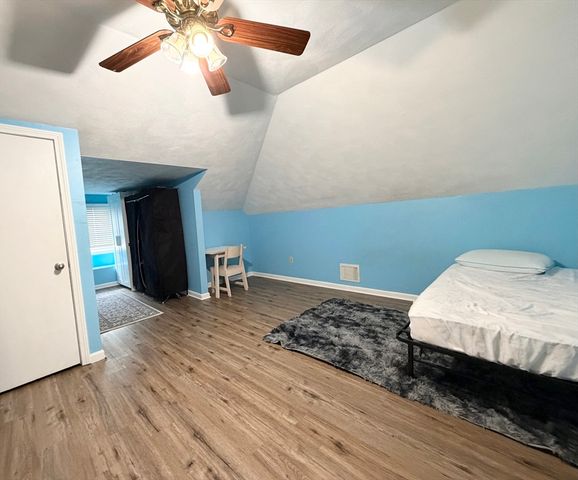 112 Lowell St 3, Peabody, MA 01960