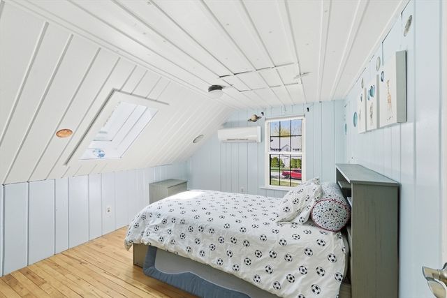 609 Willard St, Leominster, MA 01453