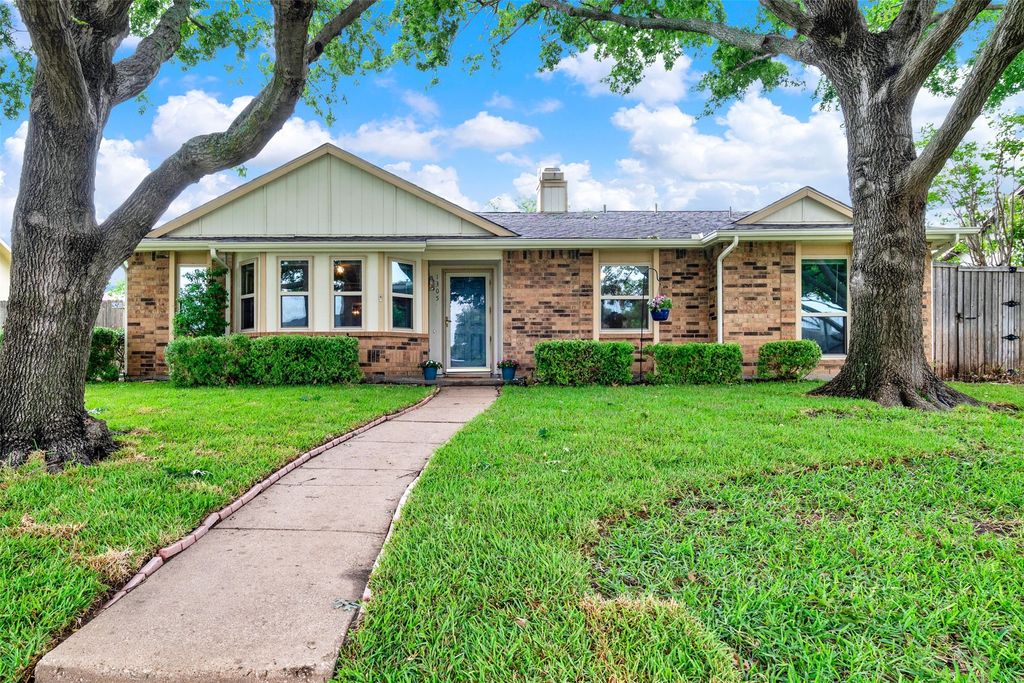 1305 Jabbet Drive, Plano, TX 75025
