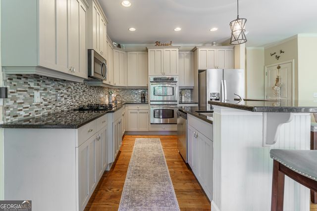 6011 Lost Maple Lane, Buford, GA 30518