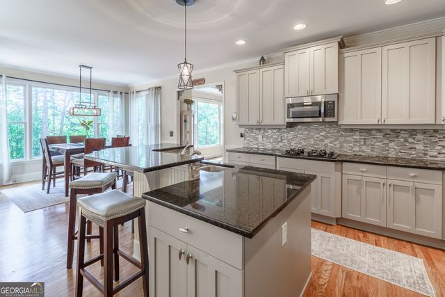 6011 Lost Maple Lane, Buford, GA 30518