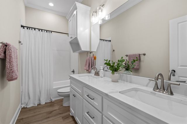 10201 Castleberry Lane, Waco, TX 76712