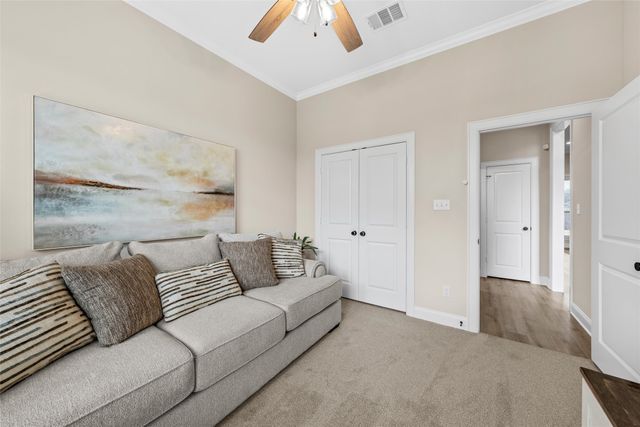 10201 Castleberry Lane, Waco, TX 76712