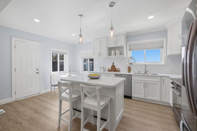 1130 Sevier Avenue, Menlo Park, CA 94025