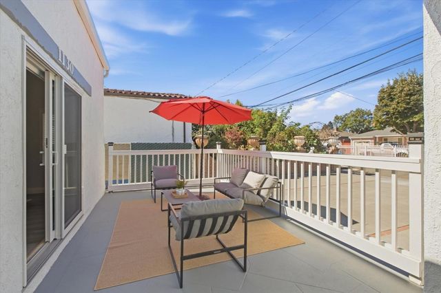 1130 Sevier Avenue, Menlo Park, CA 94025
