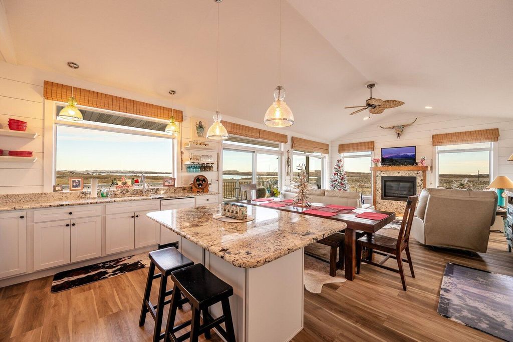 105 Lake DeSmet Road, Buffalo, WY 82834 photo 10