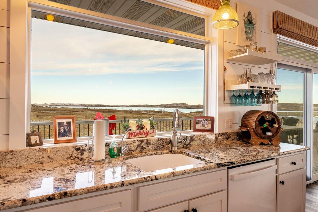 105 Lake DeSmet Road, Buffalo, WY 82834 photo 11