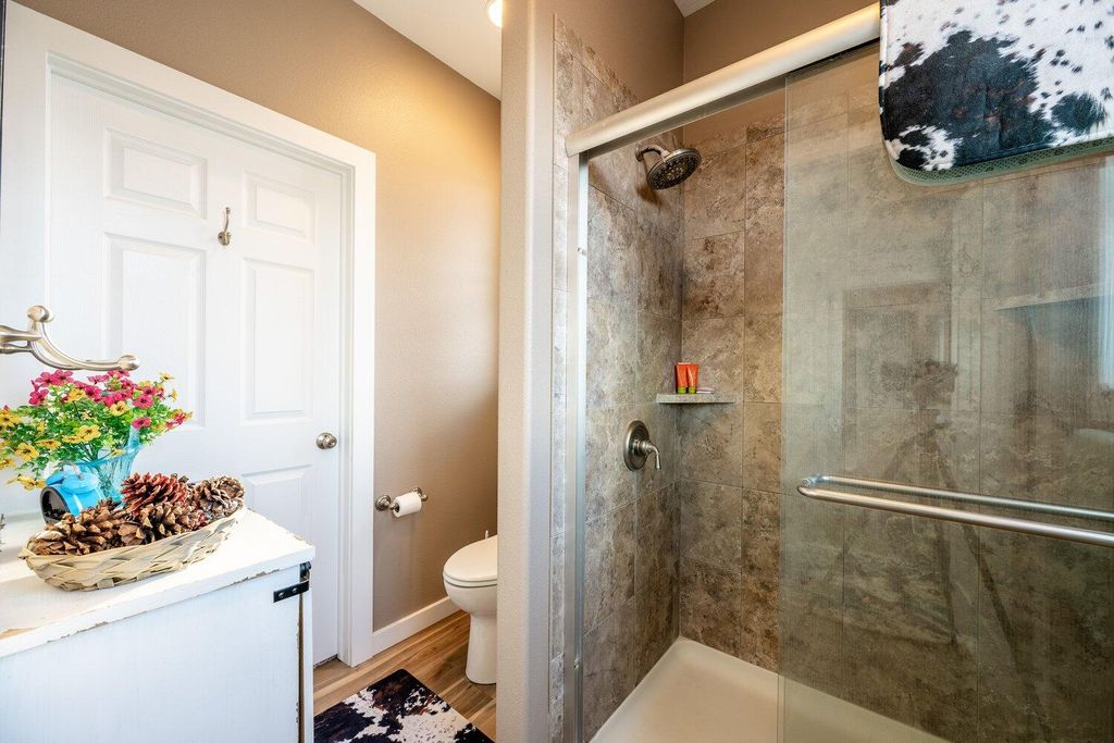 105 Lake DeSmet Road, Buffalo, WY 82834 photo 20