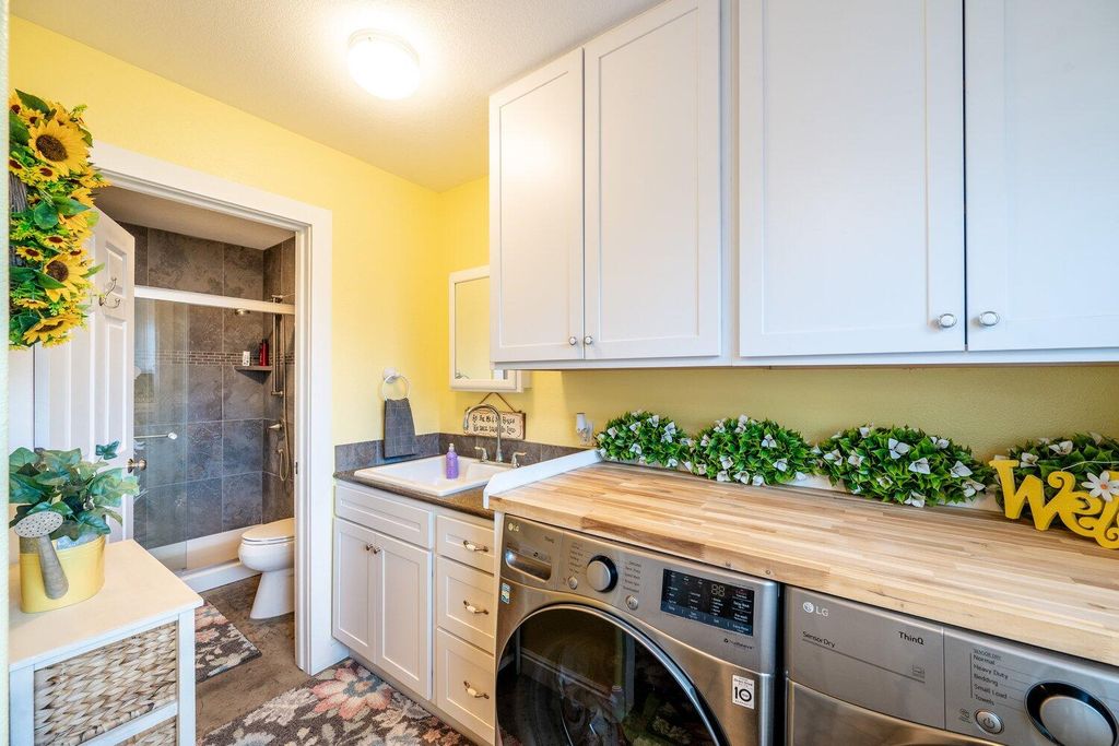 105 Lake DeSmet Road, Buffalo, WY 82834 photo 24