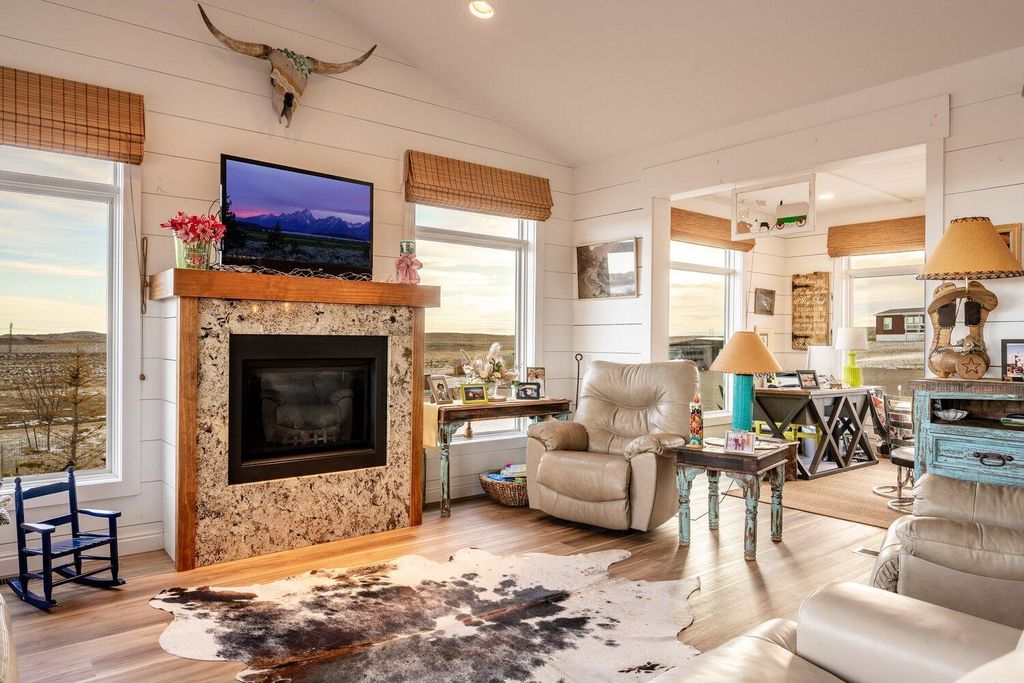 105 Lake DeSmet Road, Buffalo, WY 82834 photo 3