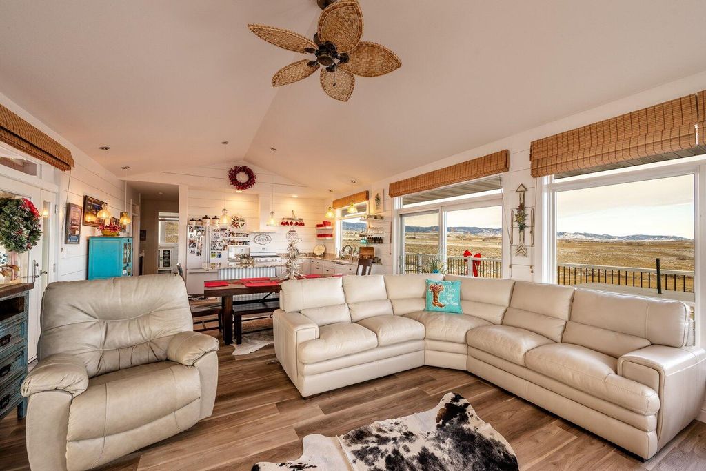 105 Lake DeSmet Road, Buffalo, WY 82834 photo 5