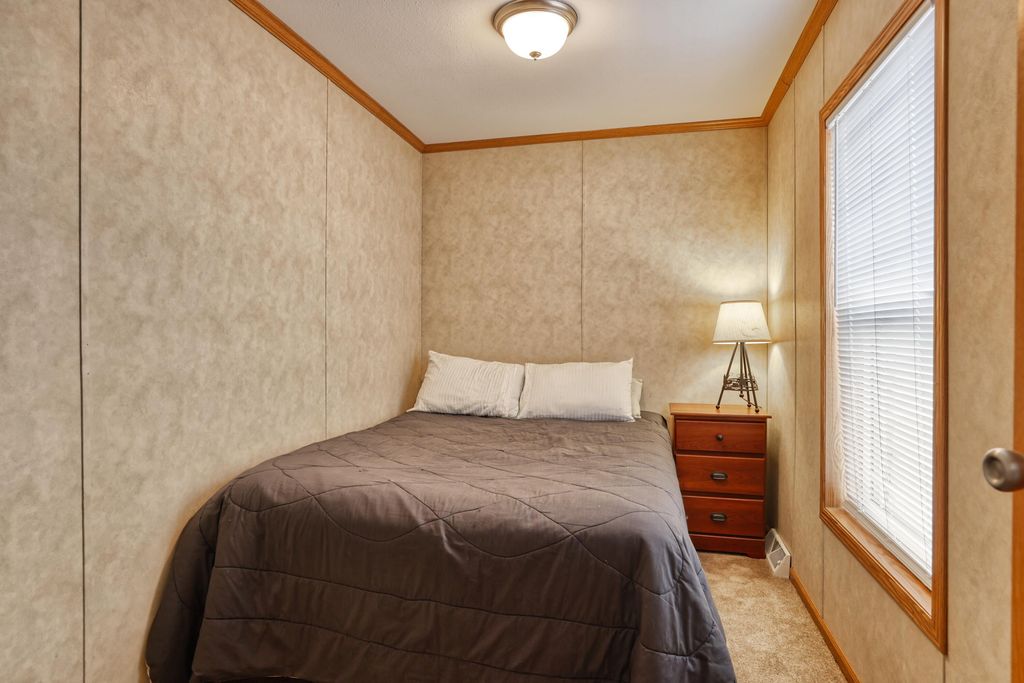 105 Lake DeSmet Road, Buffalo, WY 82834 photo 56