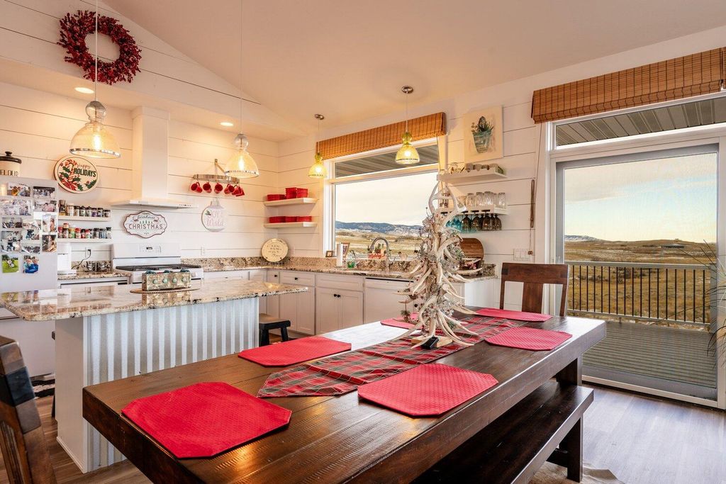 105 Lake DeSmet Road, Buffalo, WY 82834 photo 8