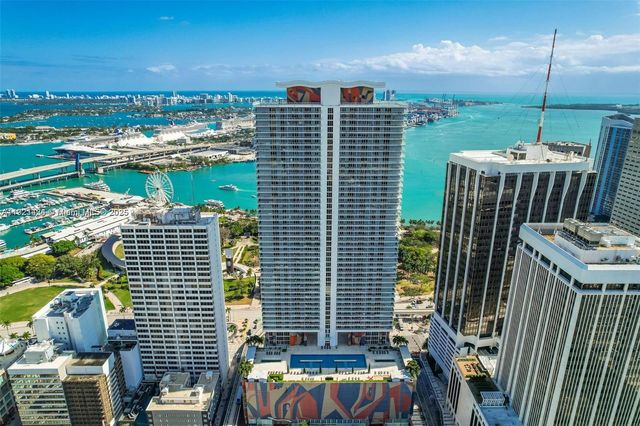 50 Biscayne Blvd 2808, Miami, FL 33132