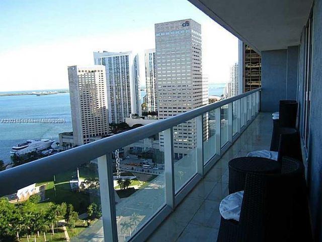 50 Biscayne Blvd 2808, Miami, FL 33132