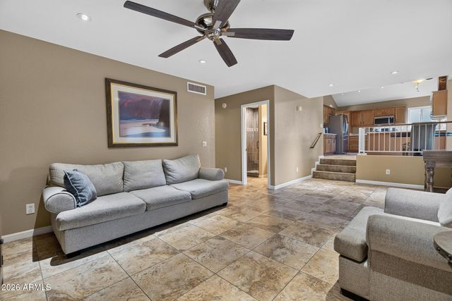9164 W PARADISE Lane, Peoria, AZ 85382