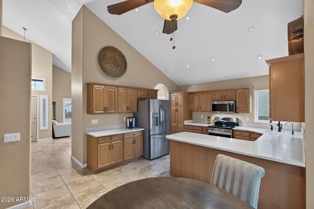 9164 W PARADISE Lane, Peoria, AZ 85382